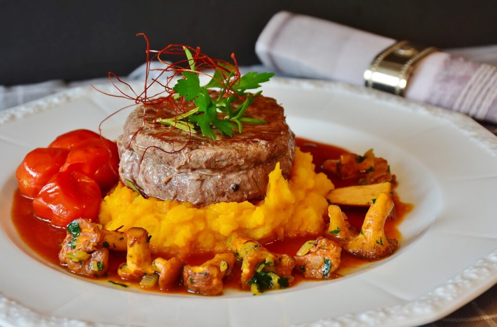 fillet, beef, beef steak-3693670.jpg