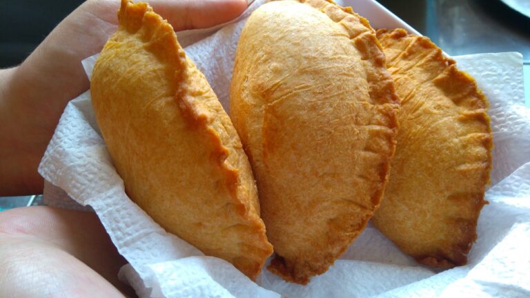 empanadas-colombian food
